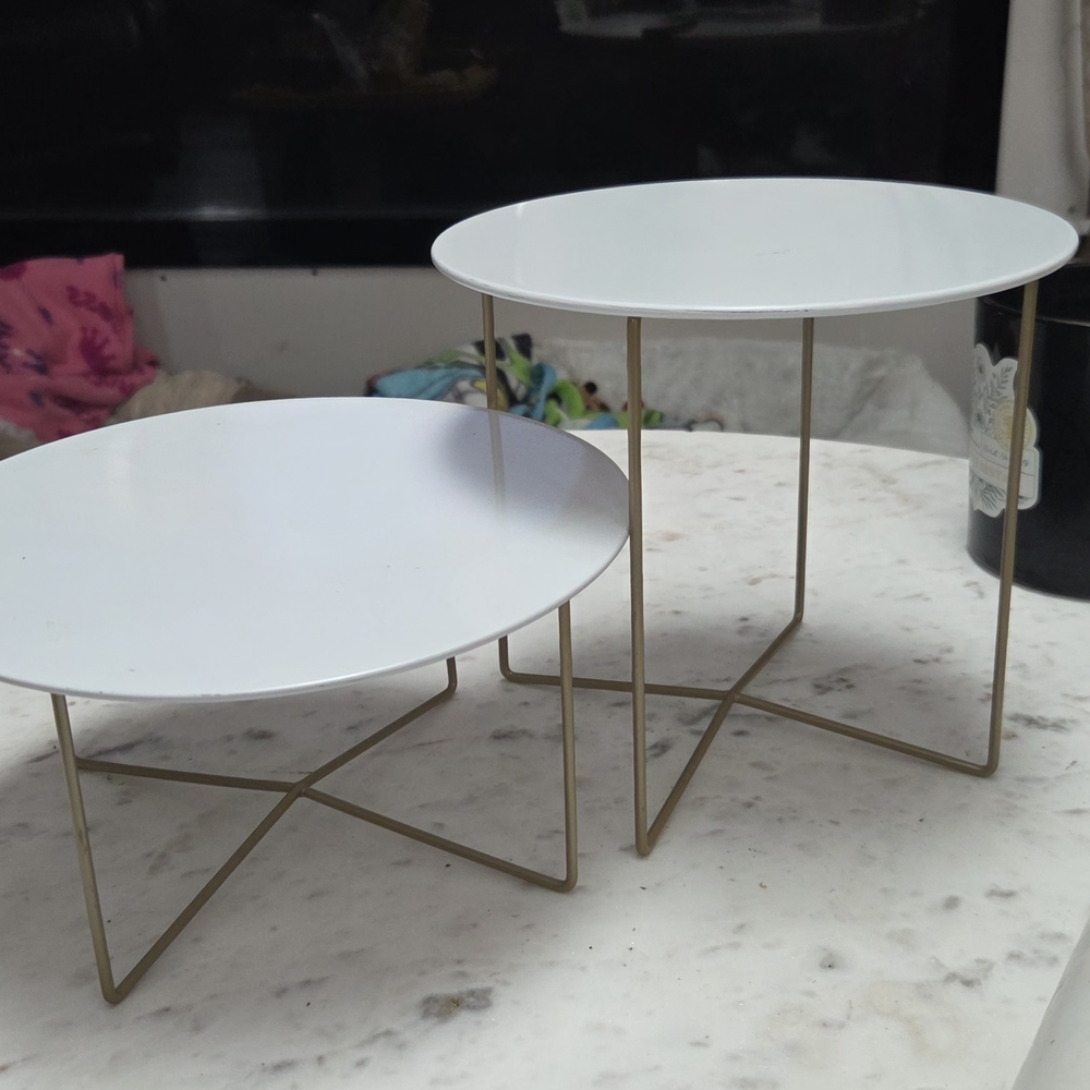 White and Gold Round Metal Stands